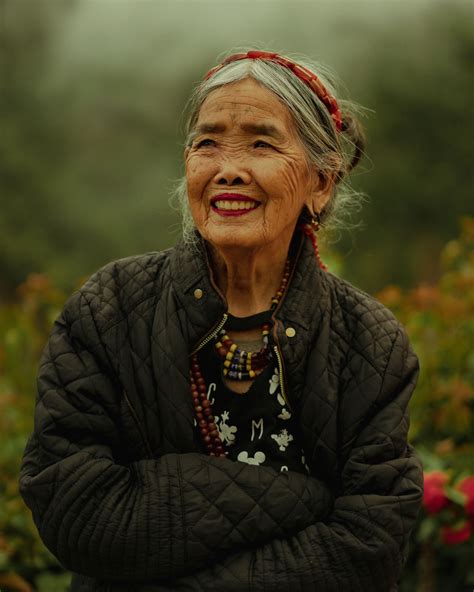 where does apo whang od live